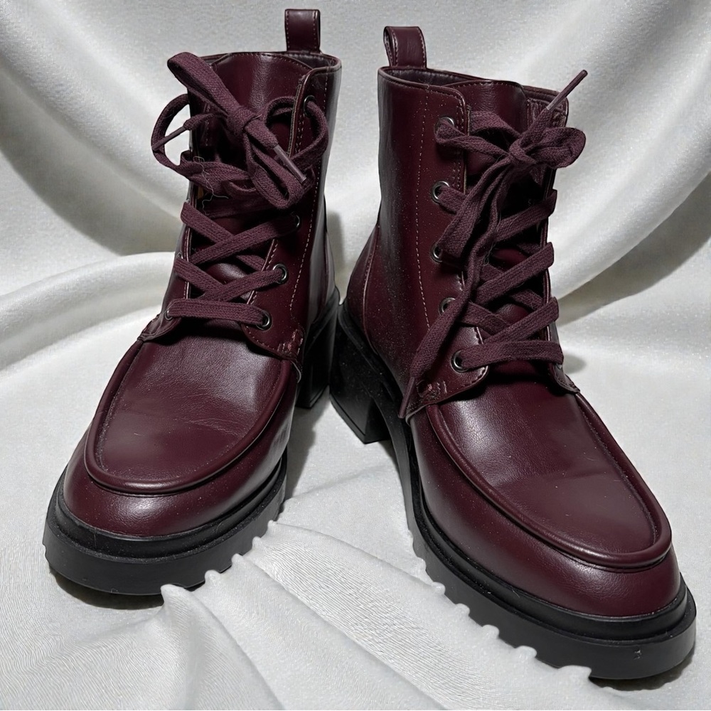 Amazon Essentials Burgundy Boots NWOT